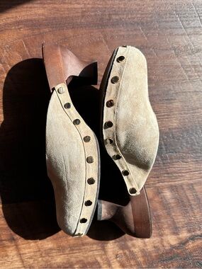 Jeffrey Campbell Cloguette Heels in Camel Suede